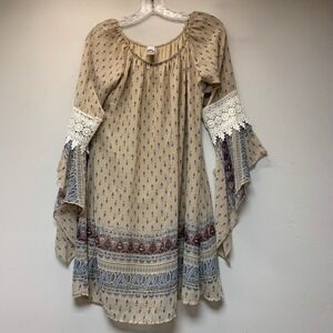 2B Together Boho Mini Dress Womens Medium Tan Blue Paisley Bell Sleeve Excellent